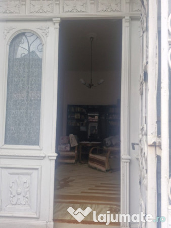 Casa interbelica zona semicentrala Buzau 