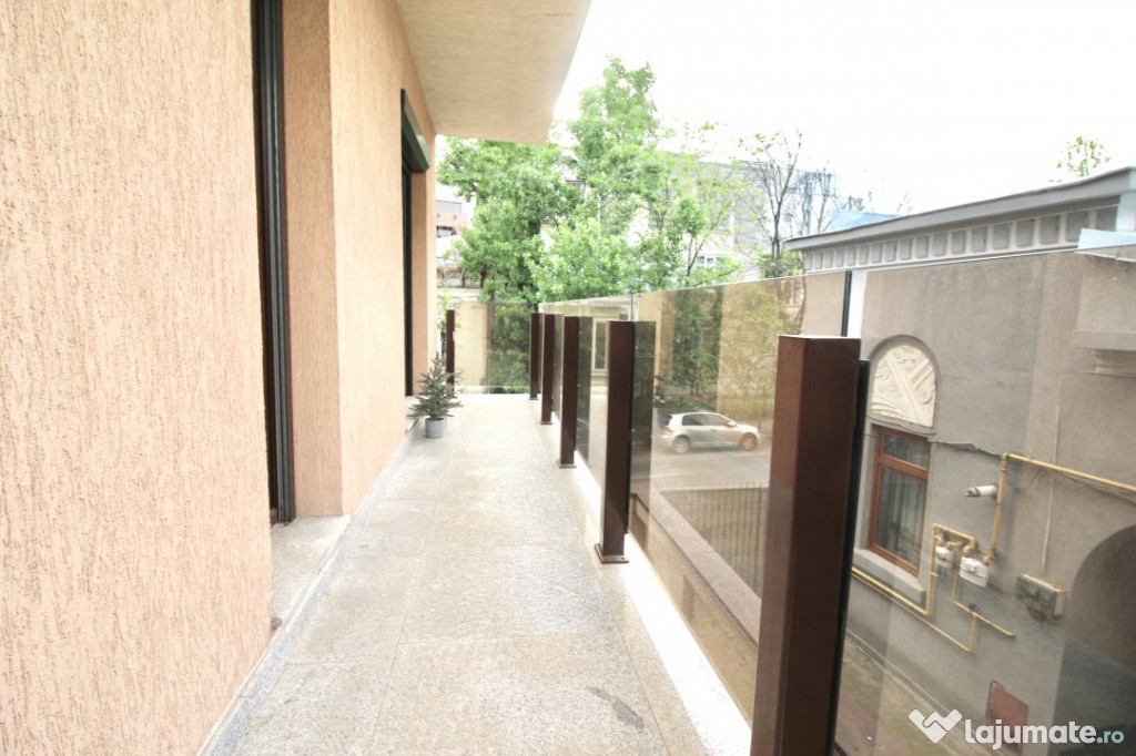 GRADINA ICOANEI-POLONA, APARTAMENT ELEGANT CU TERASA 24 MP!