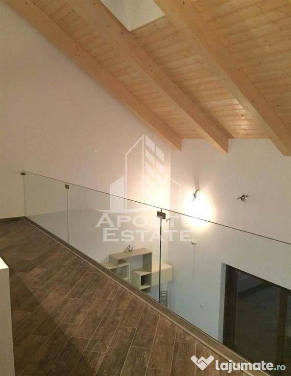 Casa insiruita cu 4 camere si garaj,Mosnita Noua