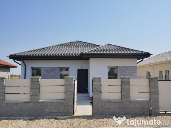 Casa individuala pe un singur nivel!