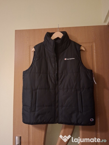 Vestă champion nou 