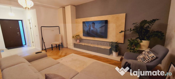 VILĂ DE ÎNCHIRIAT – OTOPENI, Str. 23 August (lângă ... 