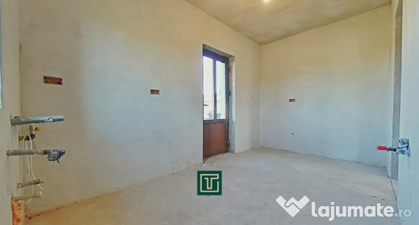 Casă cu 4 camere de vânzare în Fântânele – cartier nou de case 