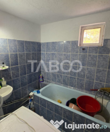 Casa de vanzare in sat Deal comuna Calnic judetul Alba 