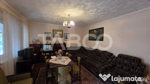 Casa de vanzare in sat Deal comuna Calnic judetul Alba 