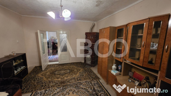 Casa de vanzare in sat Deal comuna Calnic judetul Alba 