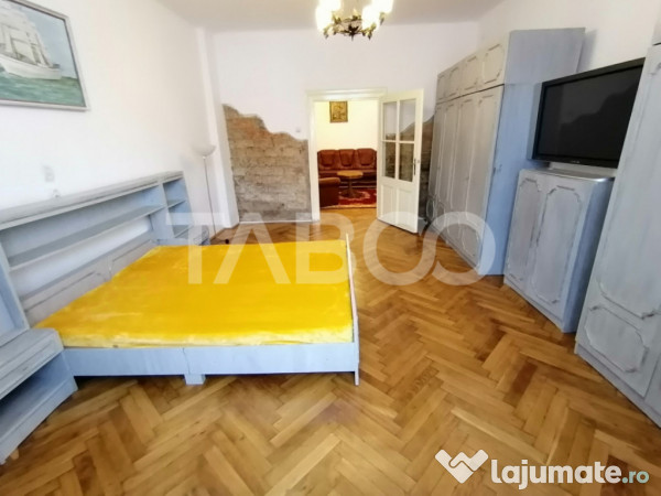 Apartament la casa 2 camere 58 utili renovat in Orasul de Jo 