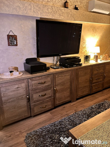 Apartament 3 camere decomandat, etaj intermediar, zona Garii