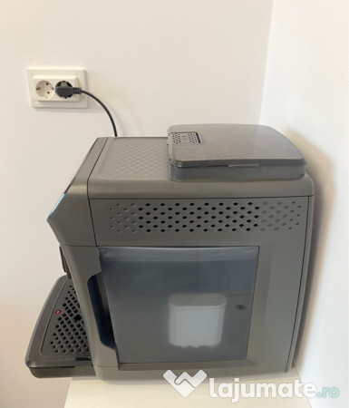 Espressor automat Philips 800 Series (EP0824) - ca nou 