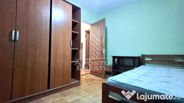 Apartament spatios, cu 2 camere decomandat