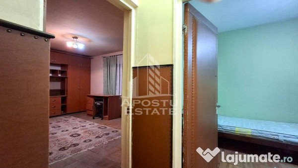 Apartament spatios, cu 2 camere decomandat