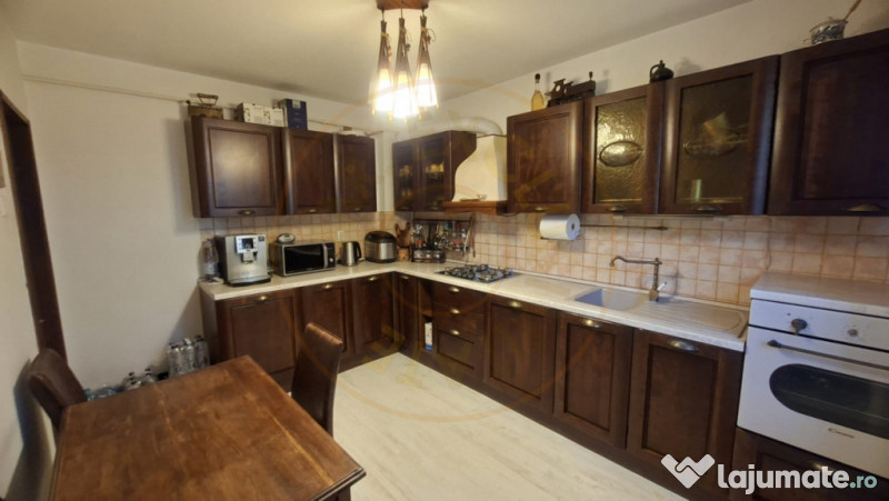 Casa Centrala de vanzare - Strada Rahovei Pitesti