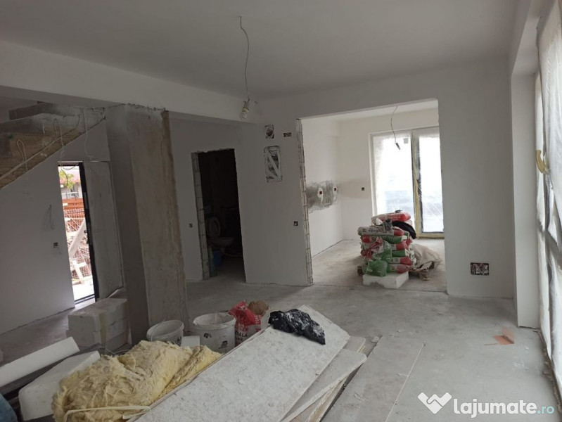 Vila ind.3cam+2bai+2parcari+192mp curte/centru Popesti-Le... 