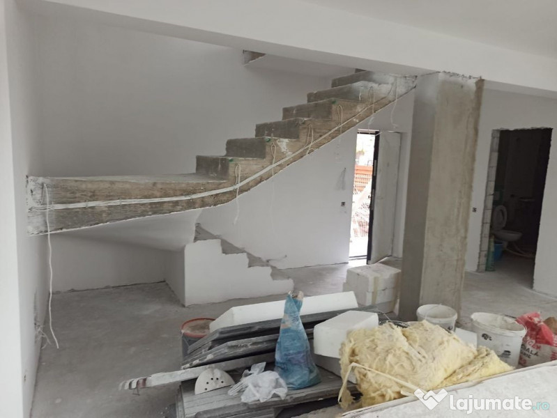 Vila ind.3cam+2bai+2parcari+192mp curte/centru Popesti-Le... 