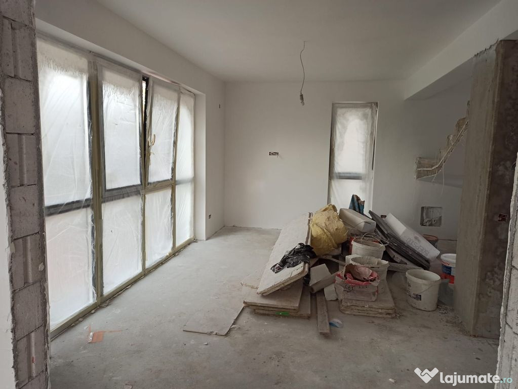 Vila ind.3cam+2bai+2parcari+192mp curte/centru Popesti-Le... 