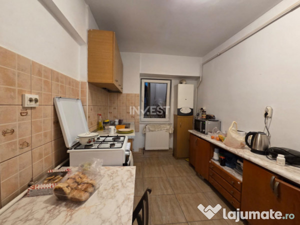 APARTAMENT 3 CAMERE-DACIA 