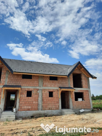 Casa in Talmaciu cartier privat de 12 parcele 