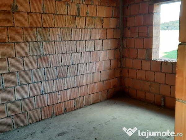 Casa in Talmaciu cartier privat de 12 parcele 