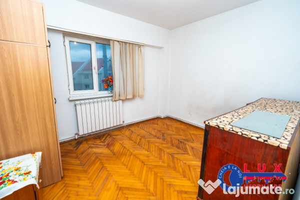 ID 3632 - Apartament 3 camere de vanzare -Str. Mircea Voda