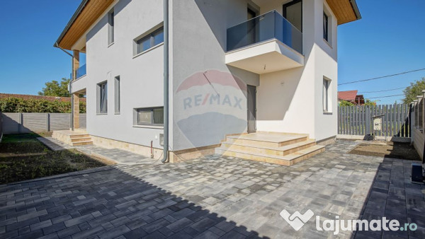 Casă / Vilă cu 5 camere de vânzare