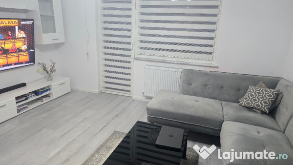 Vand apartament 3 c. dec.,Deva, Imp.Traian, etaj 1, mobilat, PARCARE