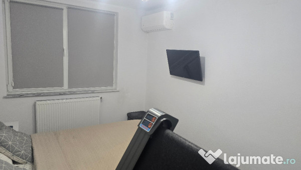 Vand apartament 3 c. dec.,Deva, Imp.Traian, etaj 1, mobilat, PARCARE