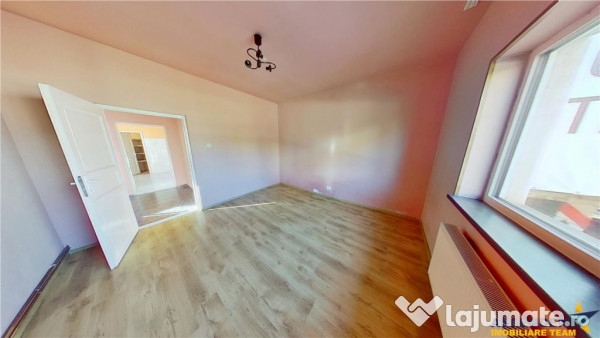 3D! Apartament in casa:recomandat locuinta sau business, Gar 