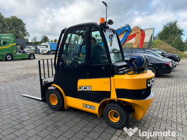Stivuitor JCB TLT30 