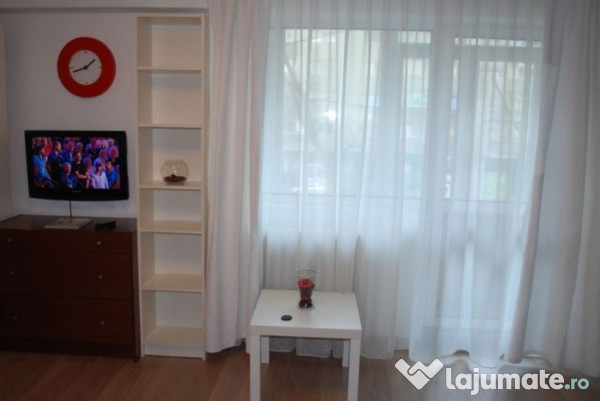 Inchiriez garsoniera cu balcon 32mp, Bucuresti, Titulescu, 280euro
