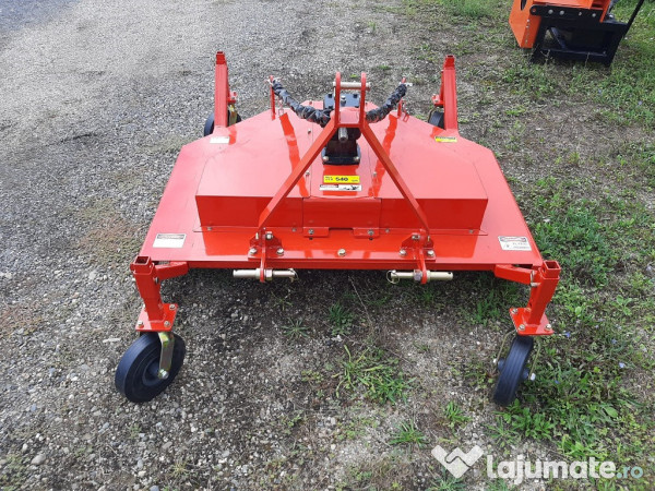 Tocator resturi vegetale tip elice cu 3 cutite