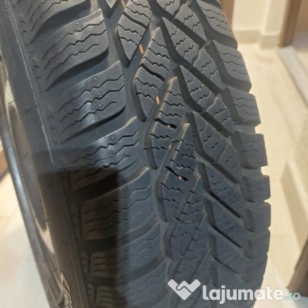 5 anvelope de iarna cu dimensiunile175 70 14 cu jantele aferente