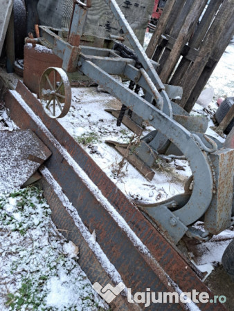 Plug 3 brazde mici italian cu brazdare reglabile