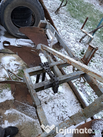 Plug 3 brazde mici italian cu brazdare reglabile