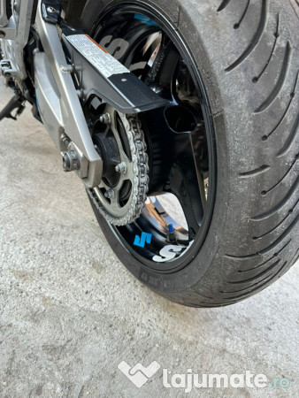 Motocicleta Suzuki gsr600 25 kw