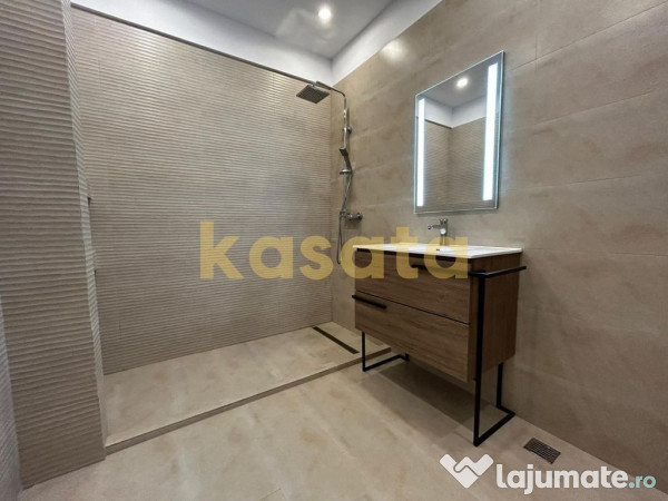 Apartament 105mp utili | curte 126mp și parcare inclusă... 