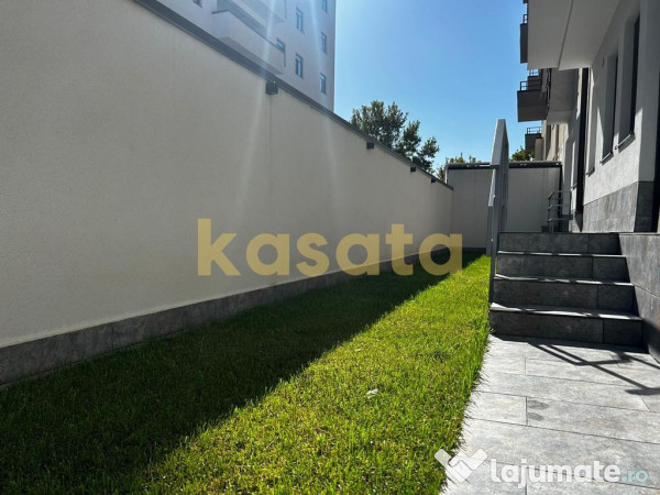 Apartament 105mp utili | curte 126mp și parcare inclusă... 