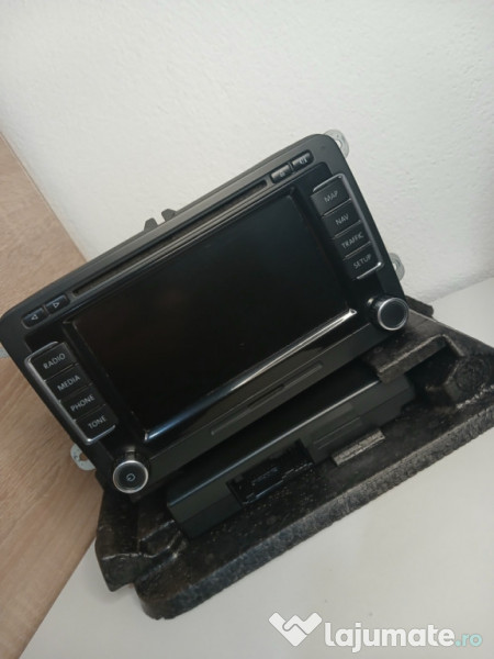 Navigație Vw dar merge și pe alte mașini 