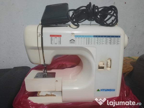 Chitara electronica cat si masina de cusut 