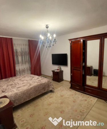 Apartament 4 camere de vânzare în zona Inel I – confort,