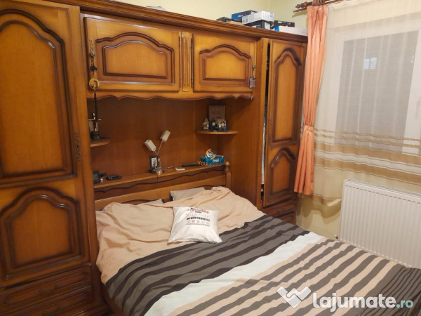 Decomandat cu Centrala Torontalului