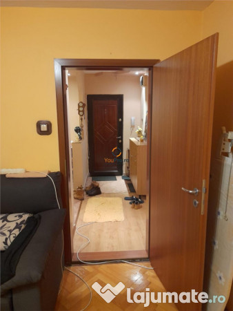 Decomandat cu Centrala Torontalului