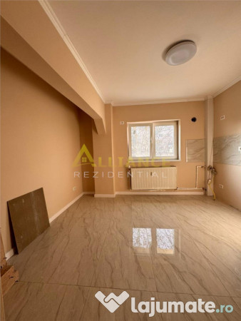 Apartament cu 3 camere, 73 mp, complet renovat - Sos. Bercen