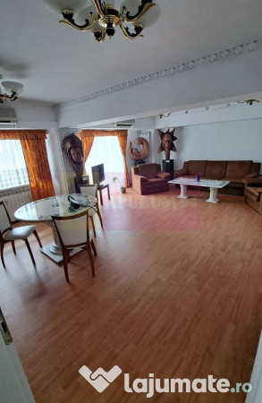 Inchiriere apartament 3(din4)camere pe bd Decebal, metrou... 