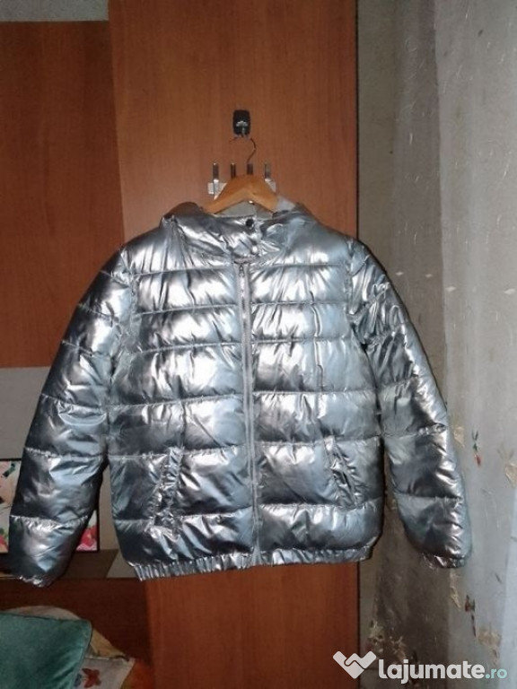 Geaca dama xs + cadou geanta noua 