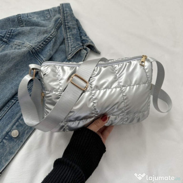 Geaca dama xs + cadou geanta noua 