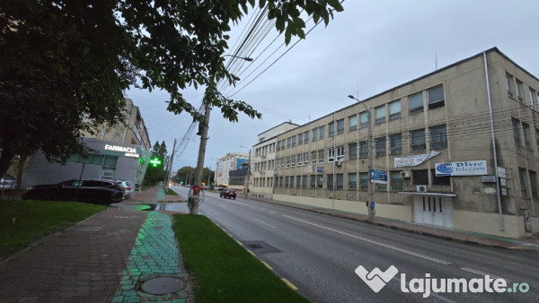 Cladire birouri/clinica medicala/aparthotel ultracentral Suceava