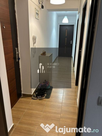 Apartament cu 2 camere, decomandat