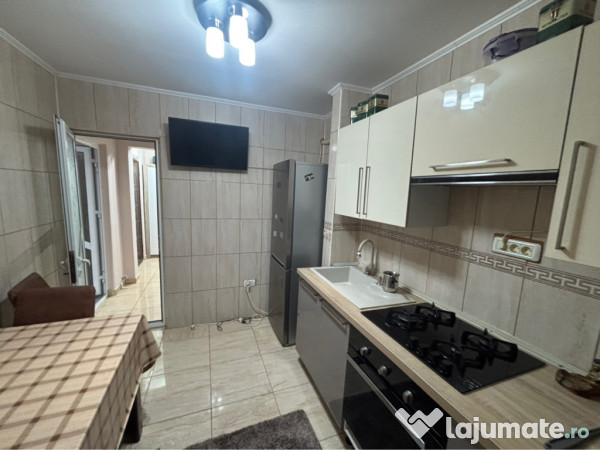 Apartament 2 camere Năvodari Centru