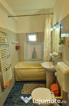 Apartament 3 camere pe 2 niveluri- Bul. Garii /Sala Sport... 