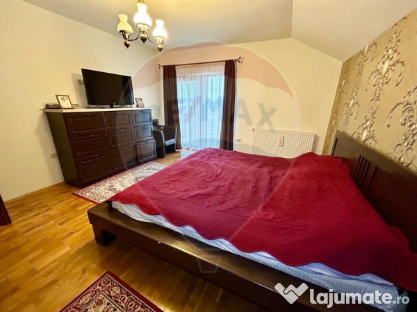 Casa/Vilă cu 4 camere de vânzare in Santandrei 
